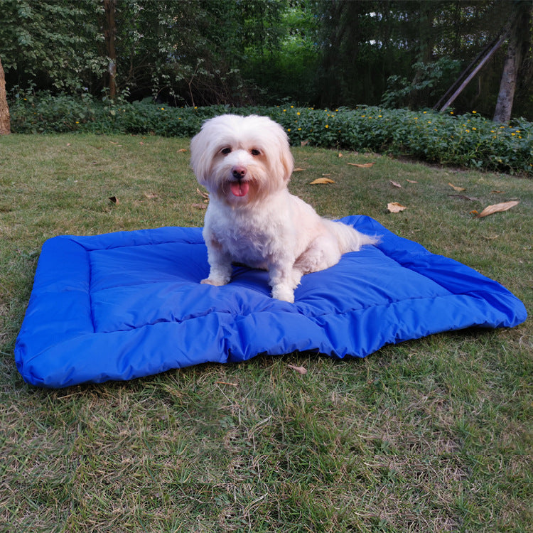 Pet Supplies Outdoor Travel Dog Mat Portable Waterproof Soft and Comfortable Four Seasons Universal Mat