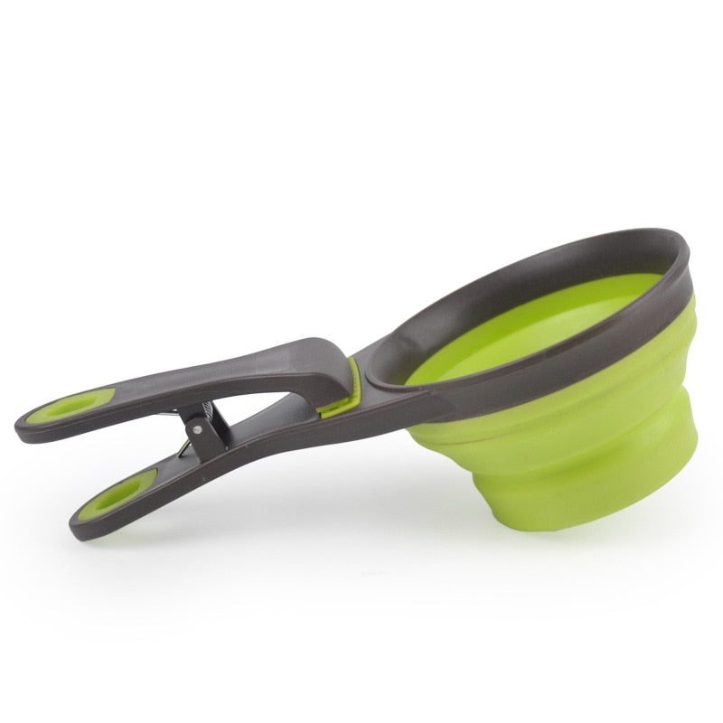 Multifunctional Folding Silicone Dog Bowl Feeder Portable Pet Food Container Measuring Cup Spoon Dogs Feed Storage Tool